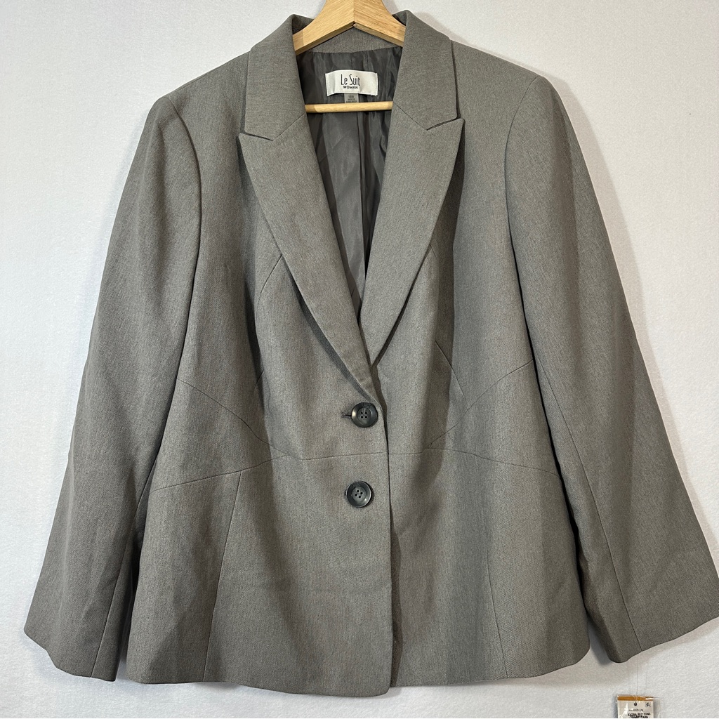 New Le Suit Gray Blazer